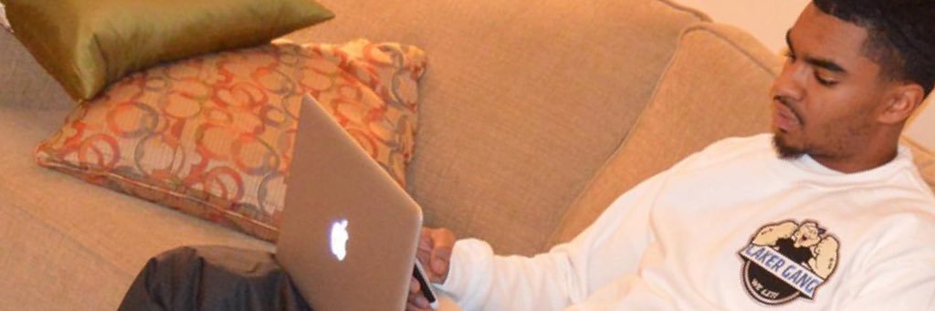 devinstagram_'s profile banner image