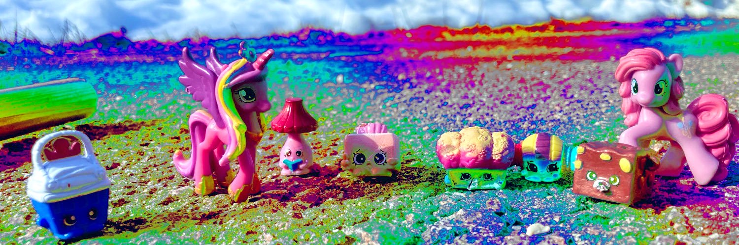 IFEELNAUSEOUSEVERYDAY banner