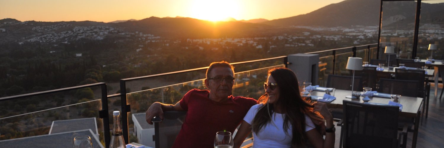dolceneras's profile banner image