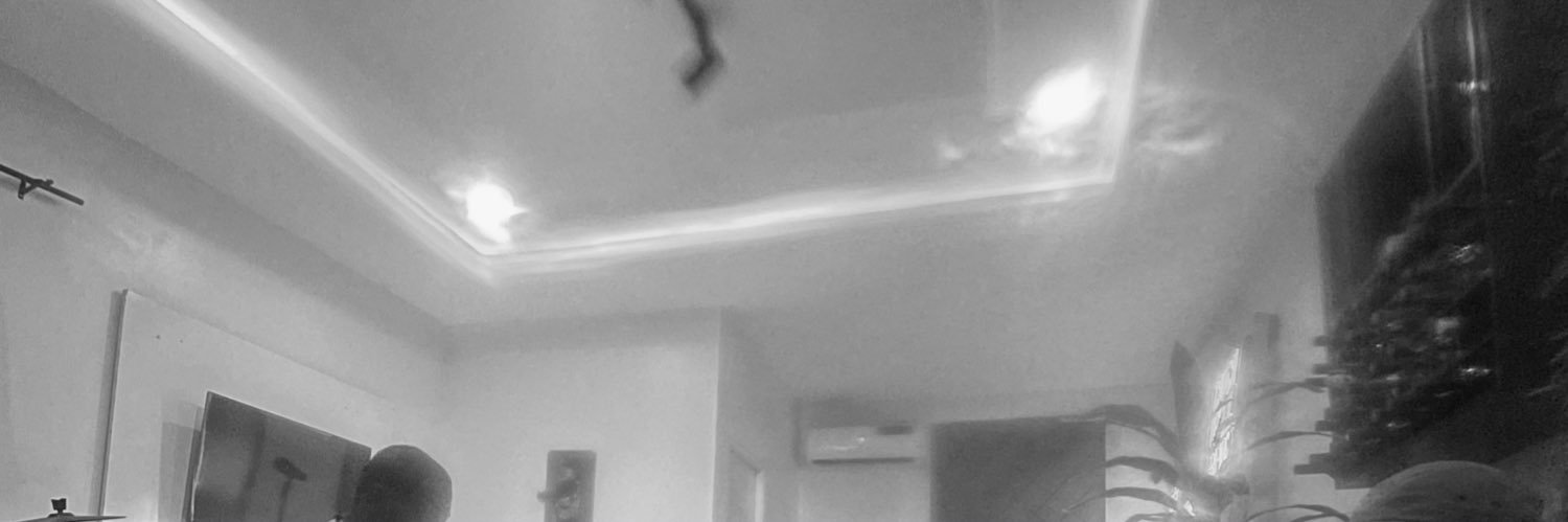8IGHT banner