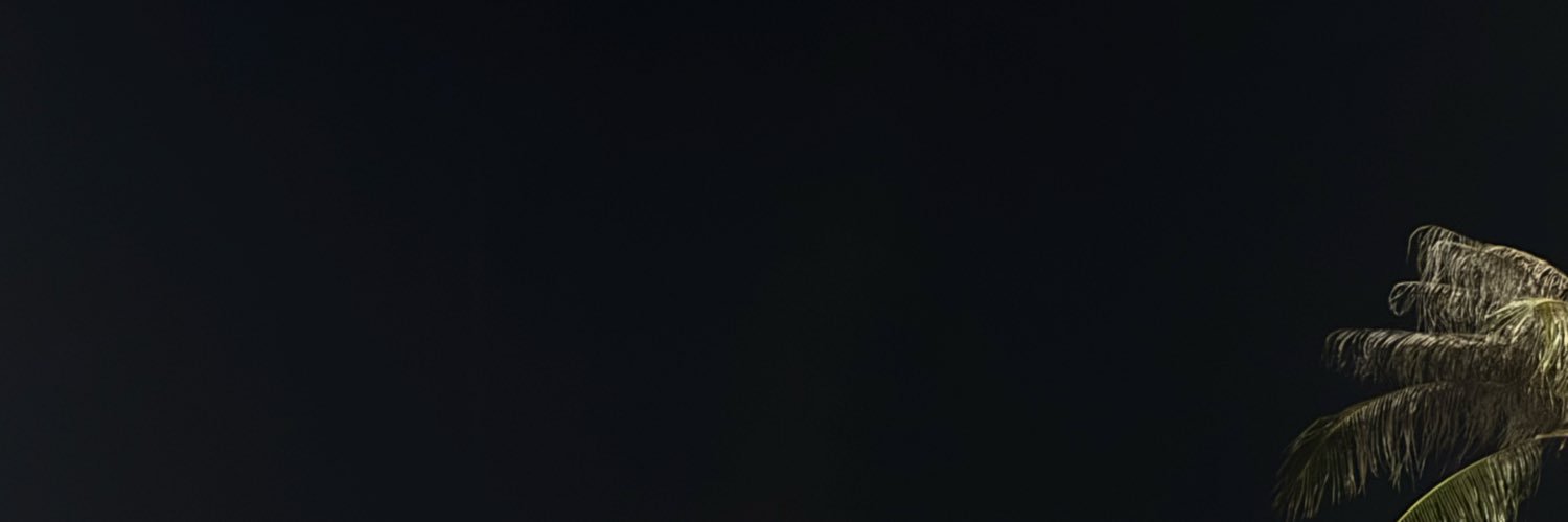 Ɔ banner