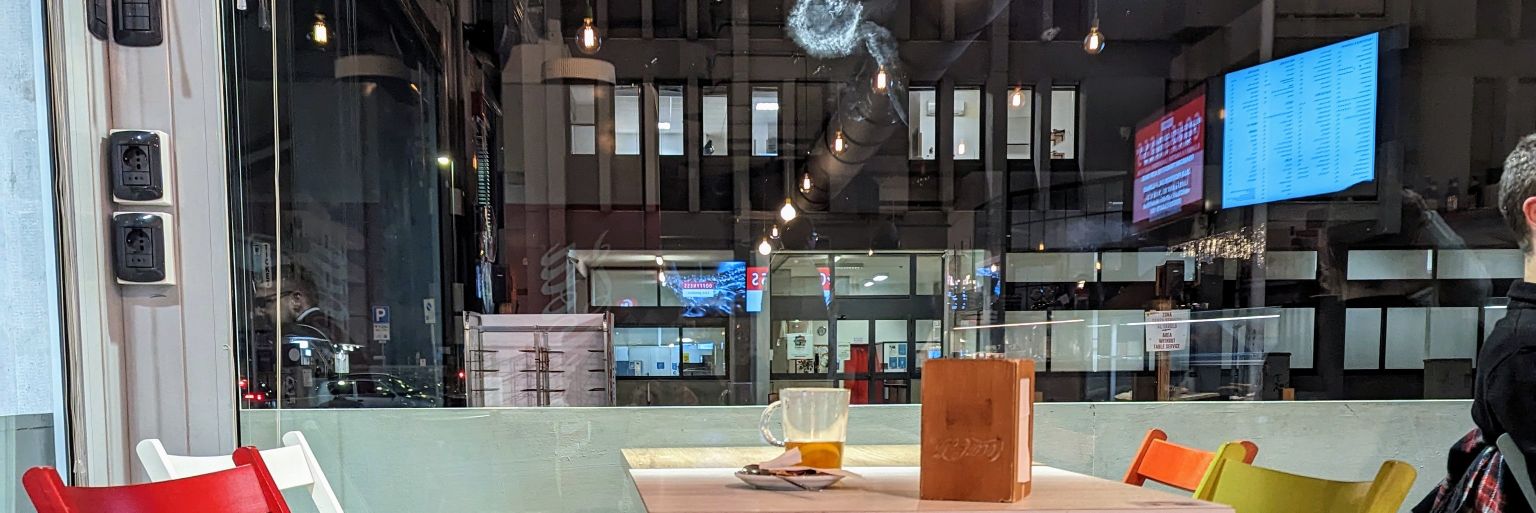 Siamo la gente il potere ci temono banner