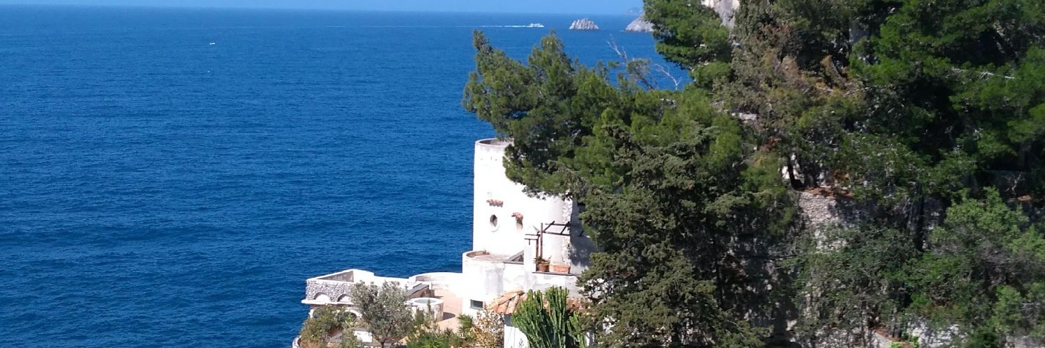 Readthesmallprint banner