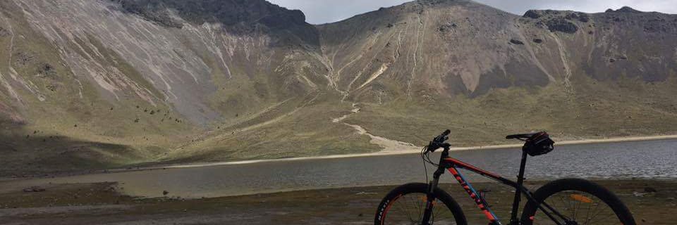 Octavio Velázquez banner