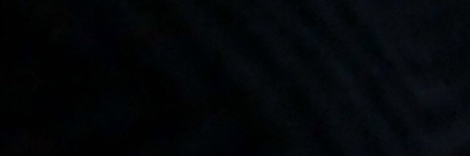 damoclesaches's profile banner image