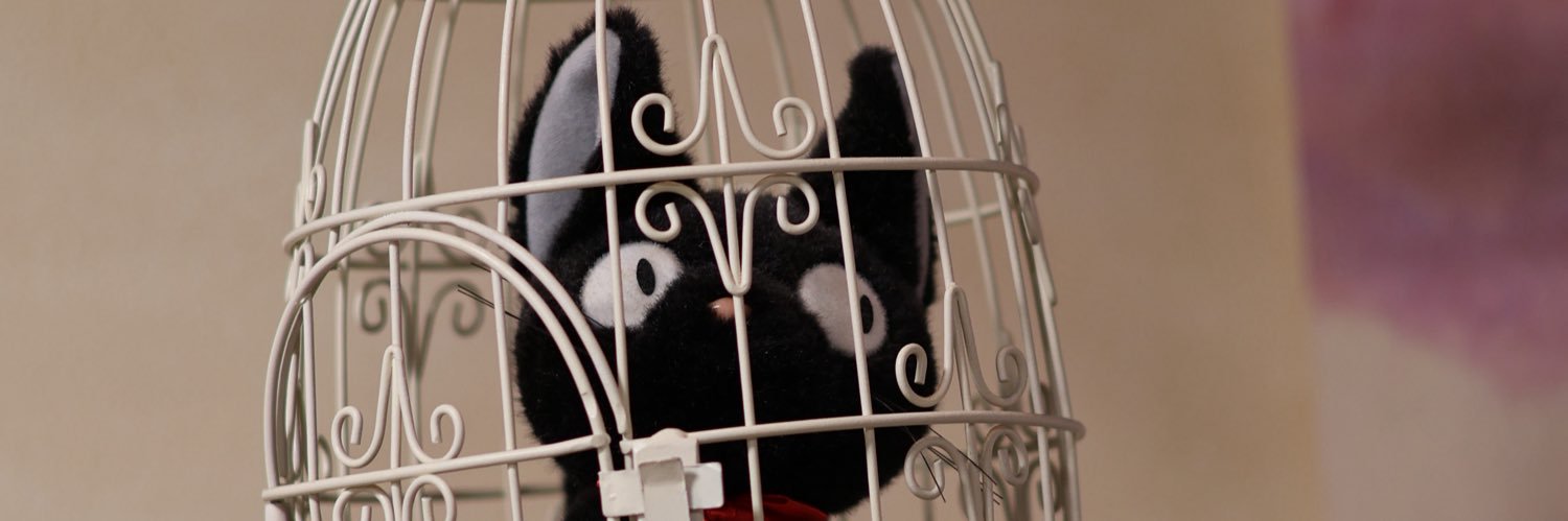 basilleafie's profile banner image