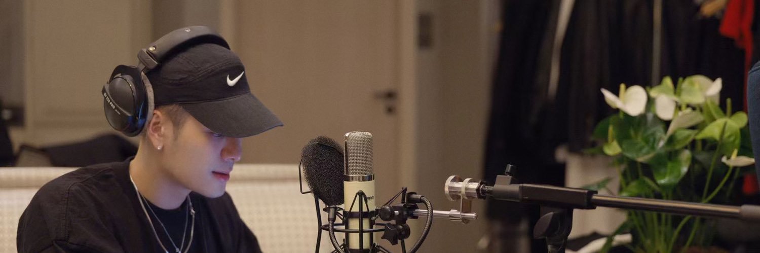 Magic Man II Radio's banner