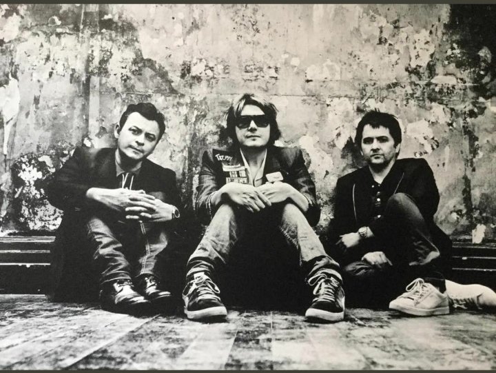 ManicSleepCreature banner