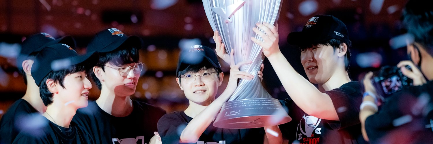 _19980414's profile banner image