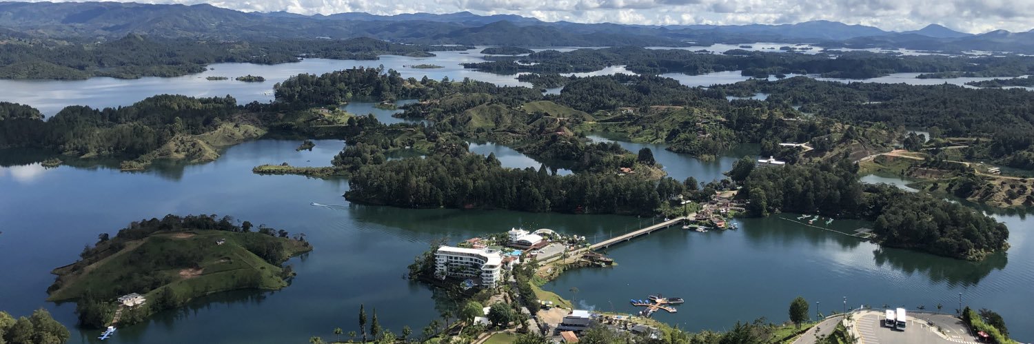 American/Latino banner