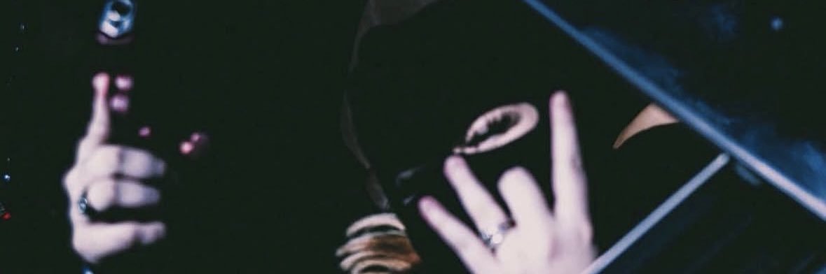 EA banner