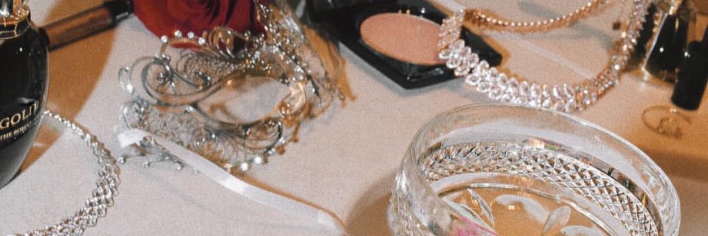 Brandyvee's profile banner image