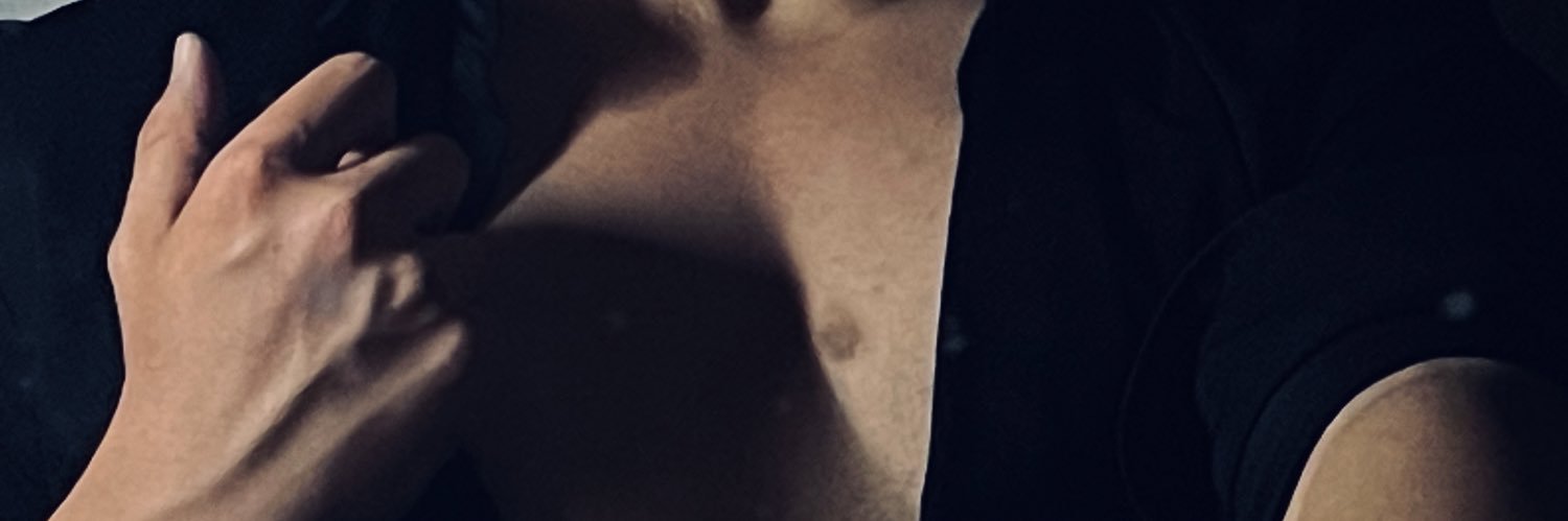 huiswitch's profile banner image