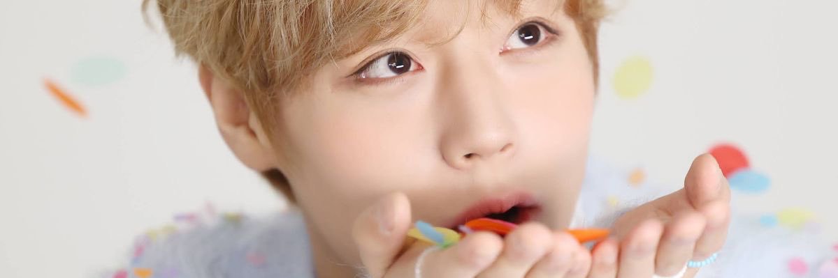 모고 banner