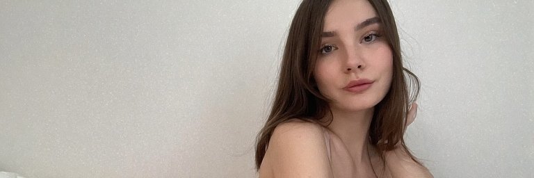 avamonroe_2's profile banner image