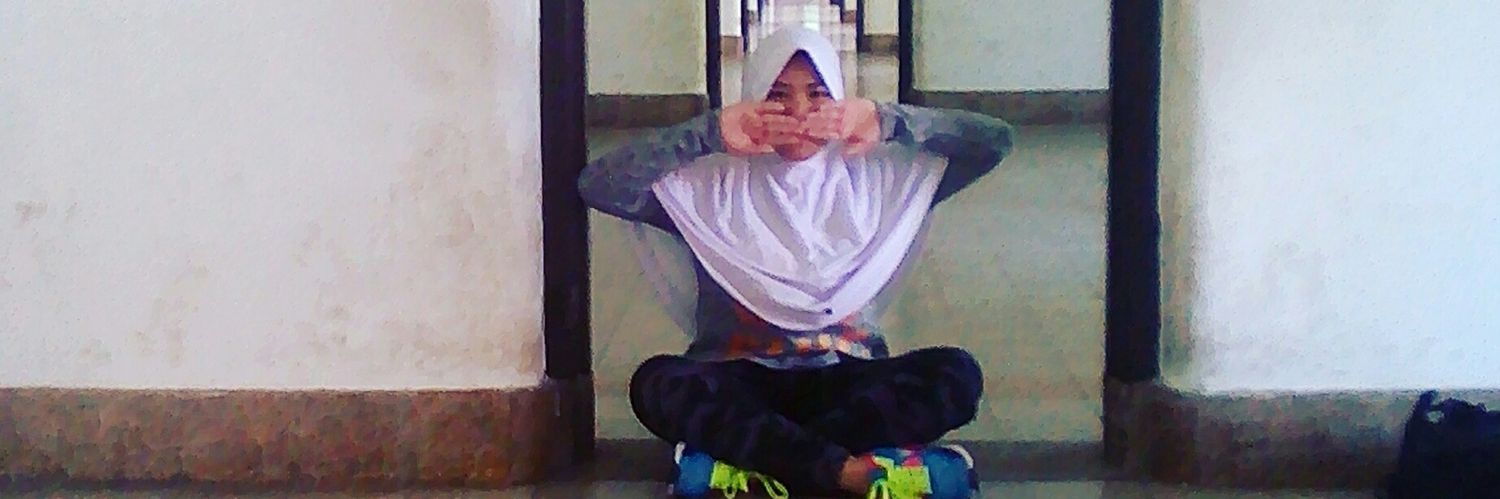 serly_noviani's profile banner image