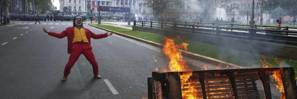 El 8 de Filipinas banner