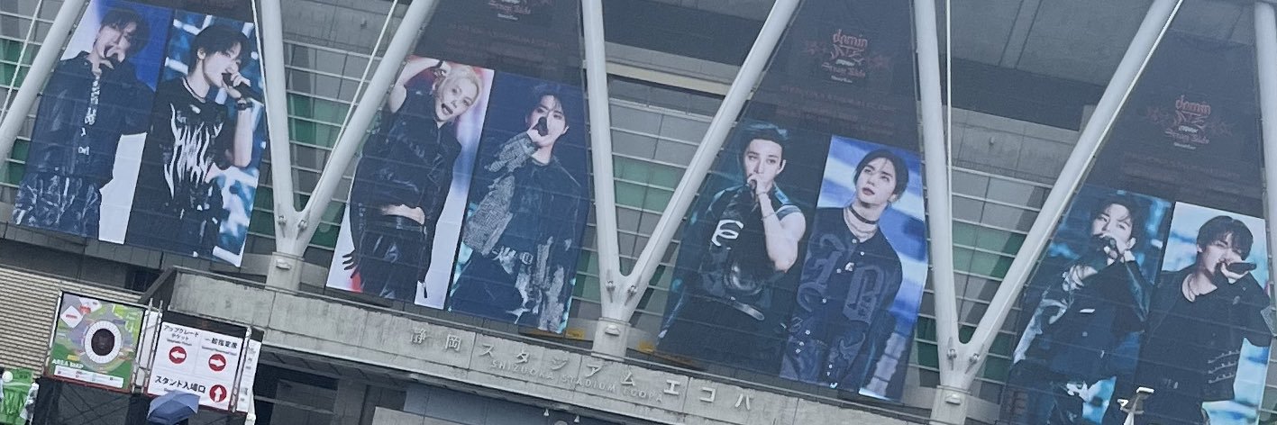 2racha_pen's profile banner image