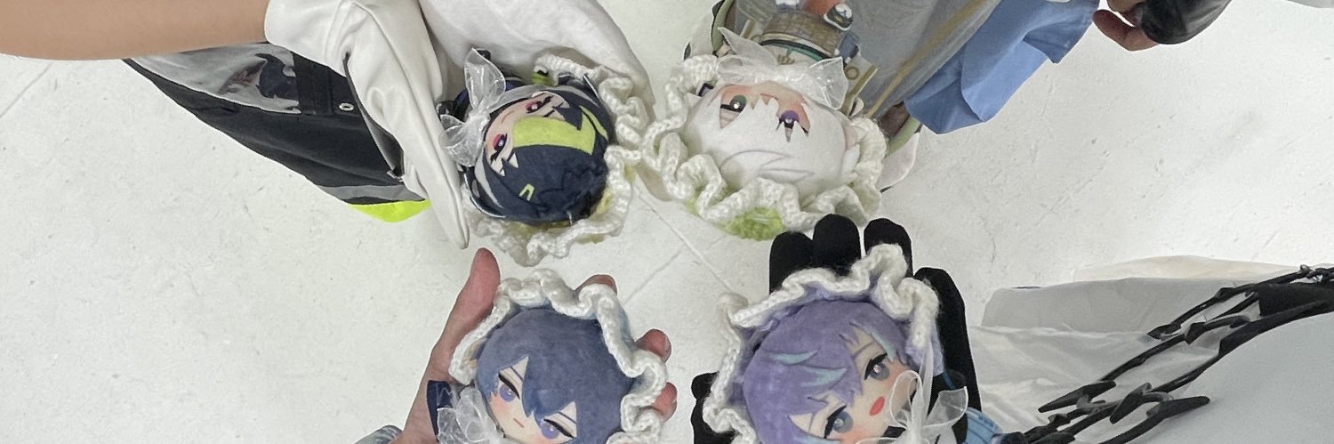 𝐇 𝐢 𝐧 𝐚 banner