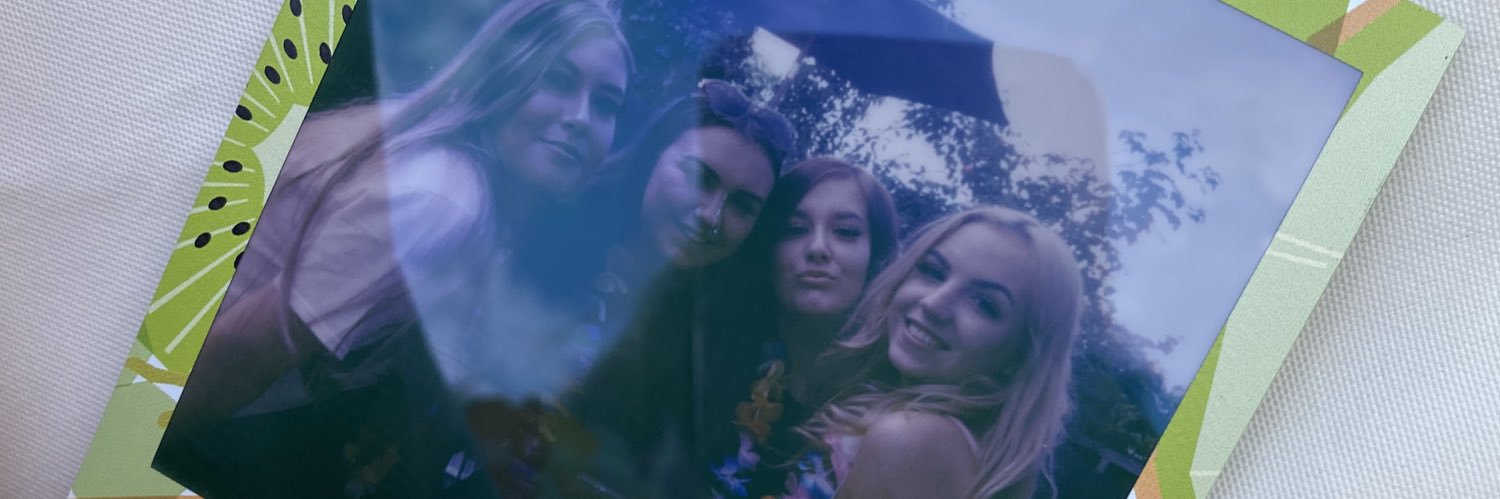 _justelsie's profile banner image