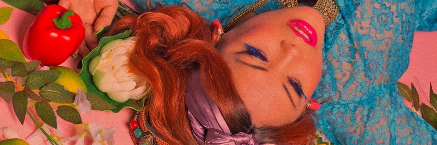 Zuzuka Poderosa banner