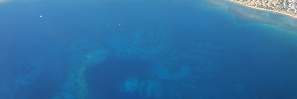 https://pbs.twimg.com/profile_banners/19358734/1505962132