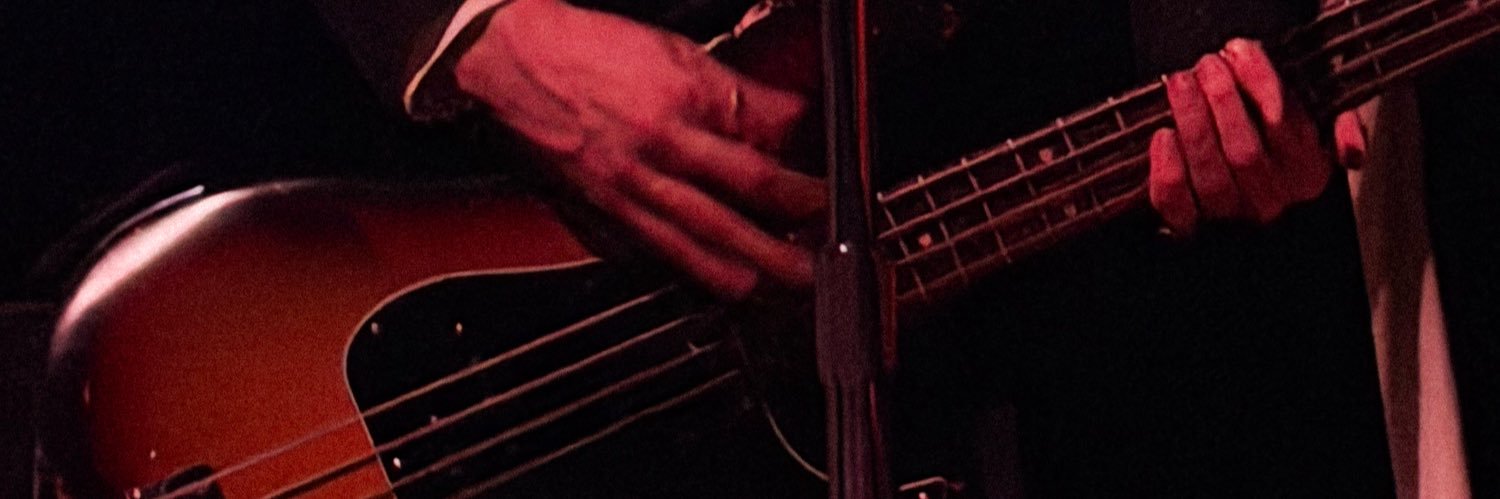 Gia Róisín banner