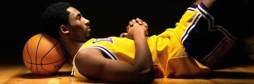 8½ ⭐️⭐️ banner