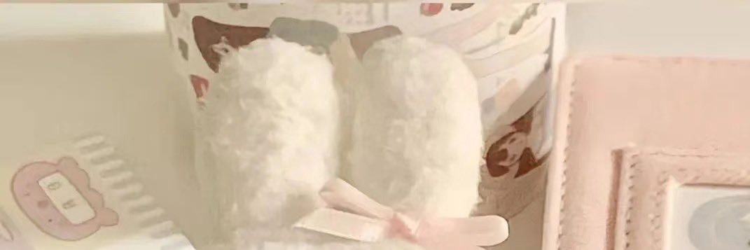 xiaoyymi's profile banner image