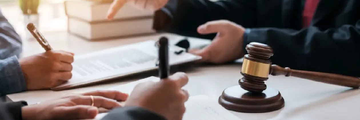 Abogados Navarro& Partners banner