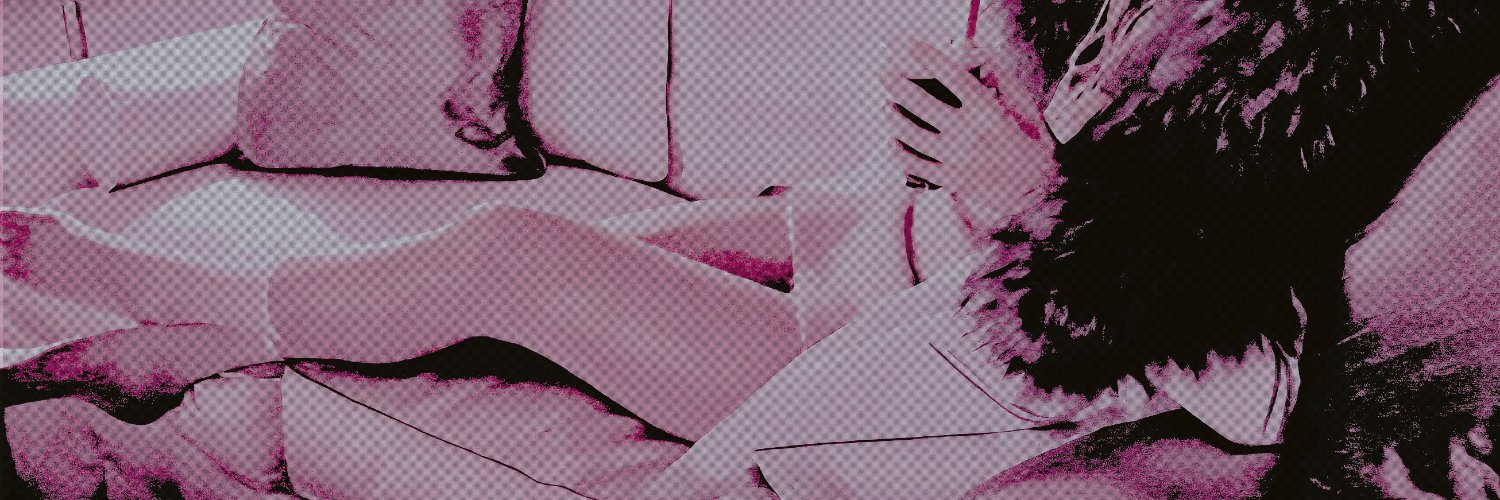 ⚘ᅠ𝖲𝖢𝖱𝖤𝖠𝖬 ─ 𝚀𝚄𝙴͟𝙴𝙽 banner