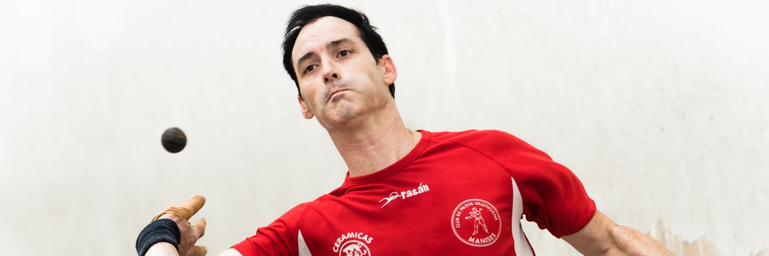 vchenoll's profile banner image