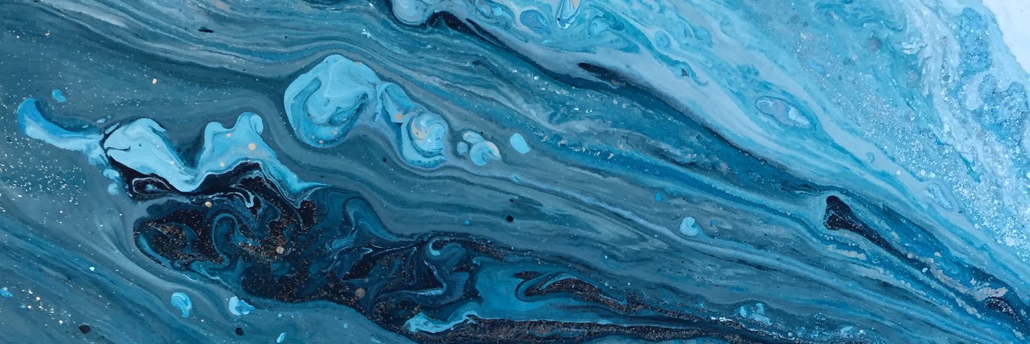 lizzaubrey's profile banner image
