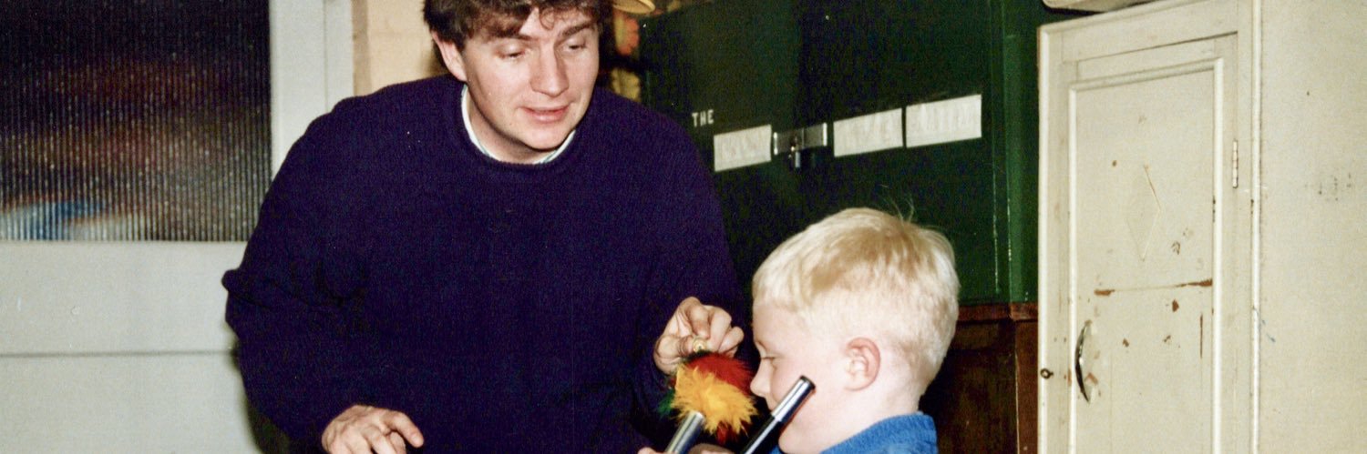 Justin 🙋🏼‍♂️ banner