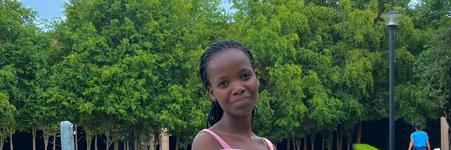 Ⓒⓛⓘⓟⓢⓔ banner