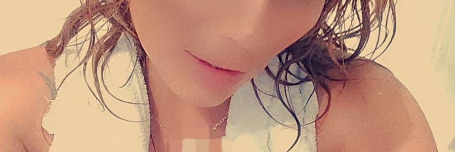 Lizzethpu's profile banner image