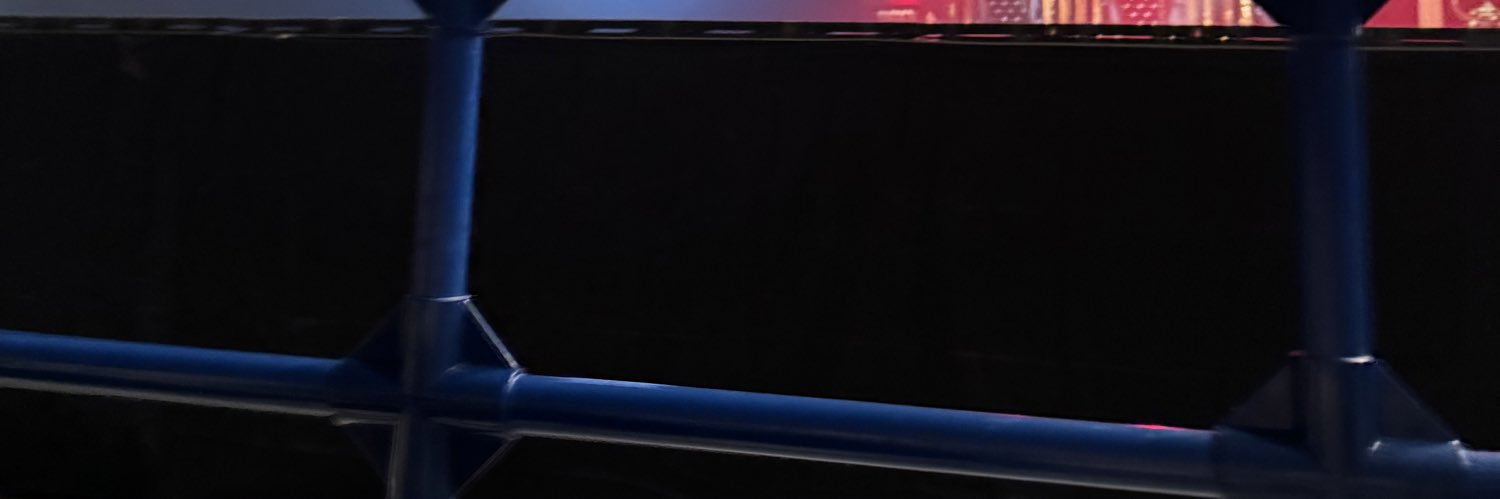 𝒴 banner