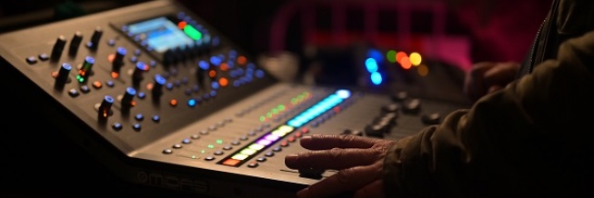 avmaster's profile banner image