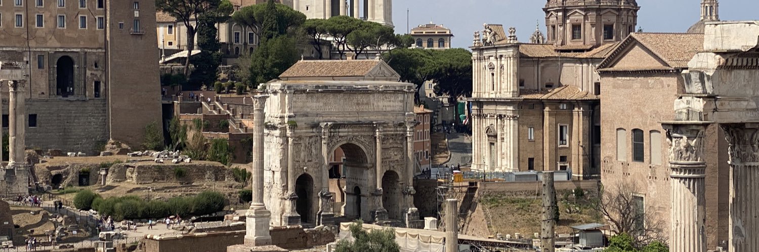 Daniel Riaño banner