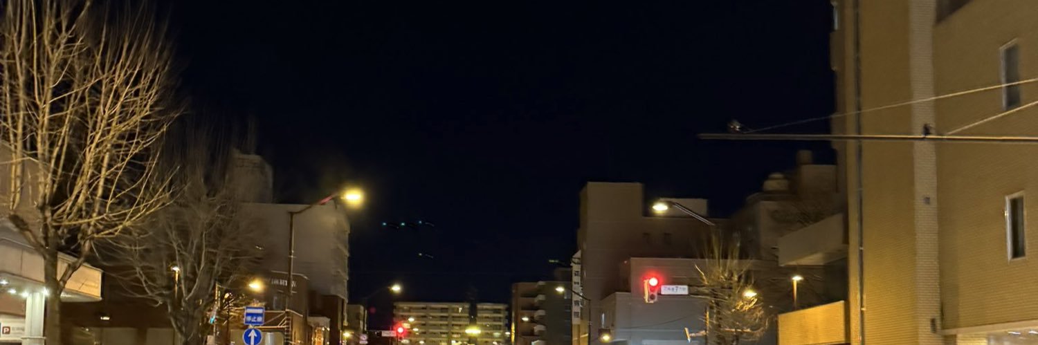 __llayv's profile banner image