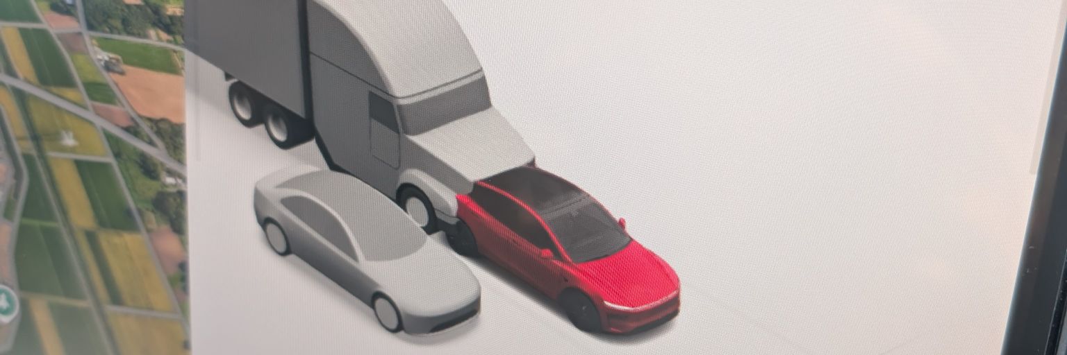 ルナテス@新型モデルY✨ banner