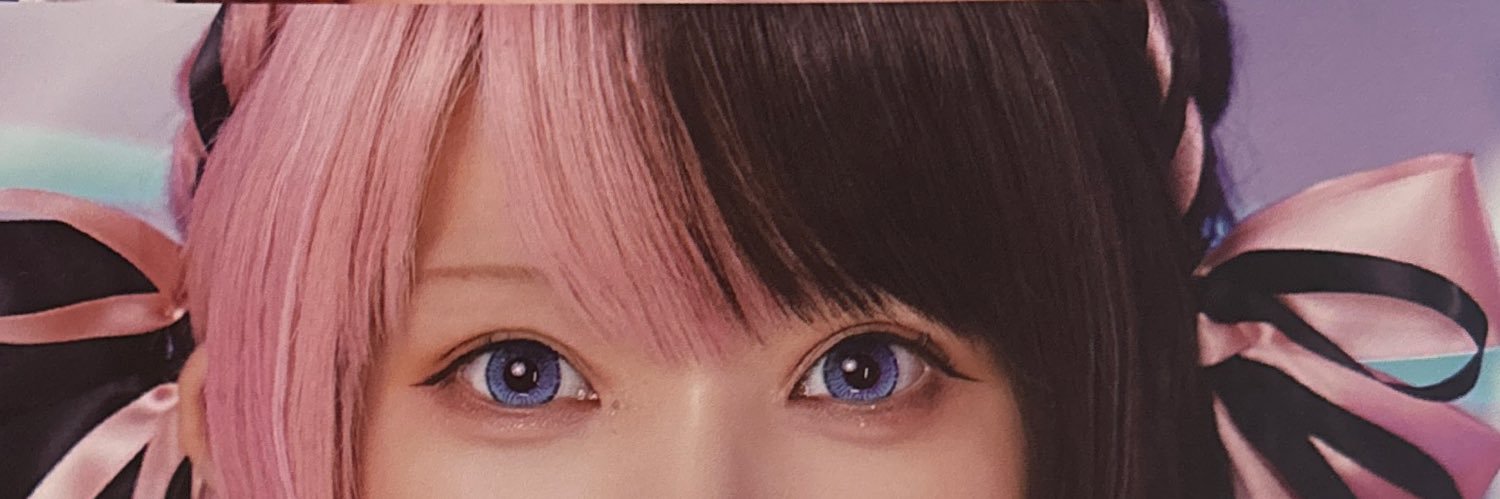 mumix_1's profile banner image