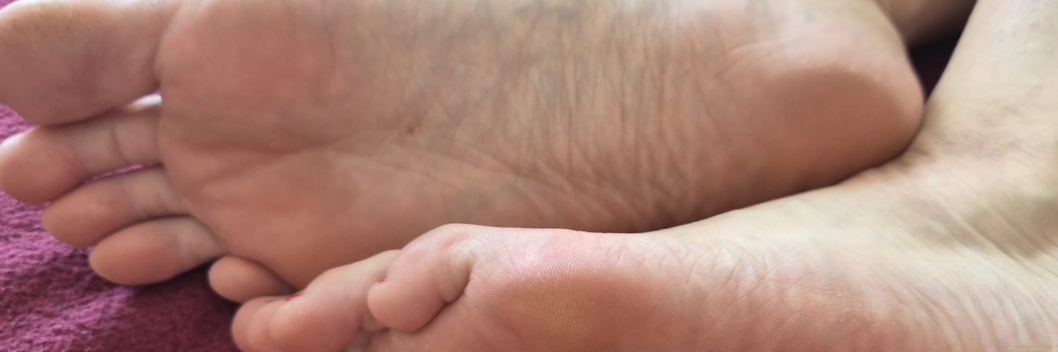Rose Feet banner