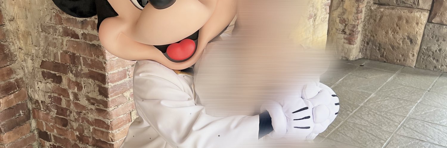 acmus_m's profile banner image
