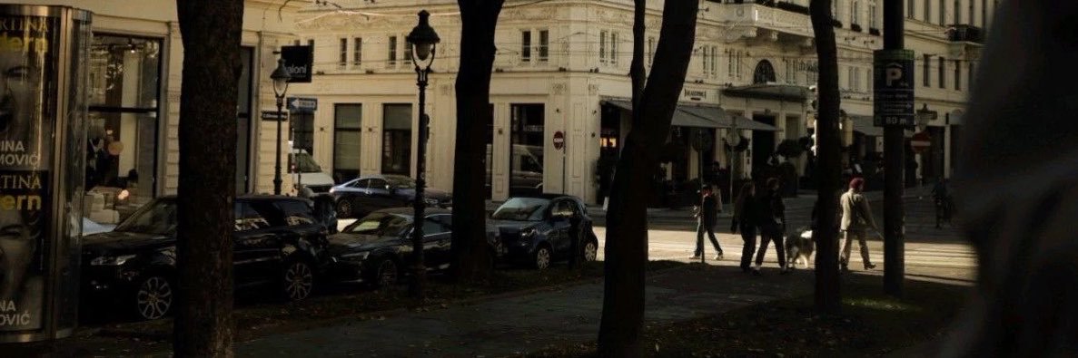 𝒦. banner