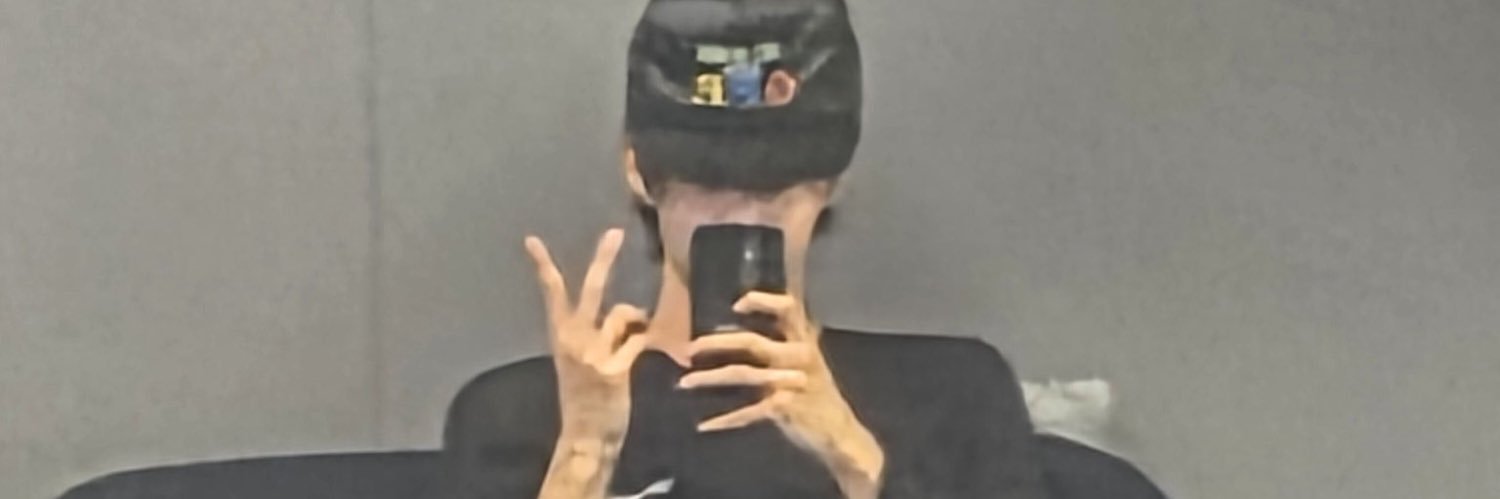 Roywonbinpark's profile banner image