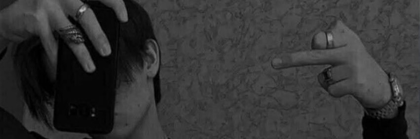 yzoon78's profile banner image