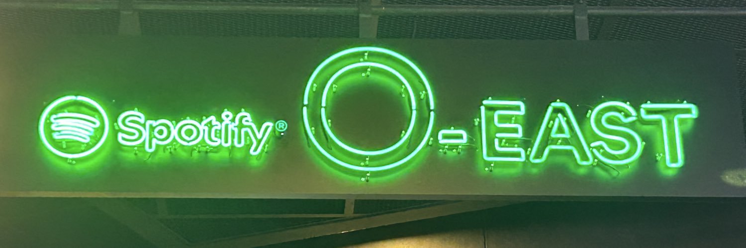 二枚目から三枚目シスコ(そら) banner