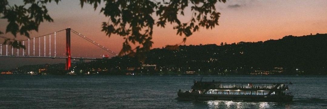 hwlom9's profile banner image