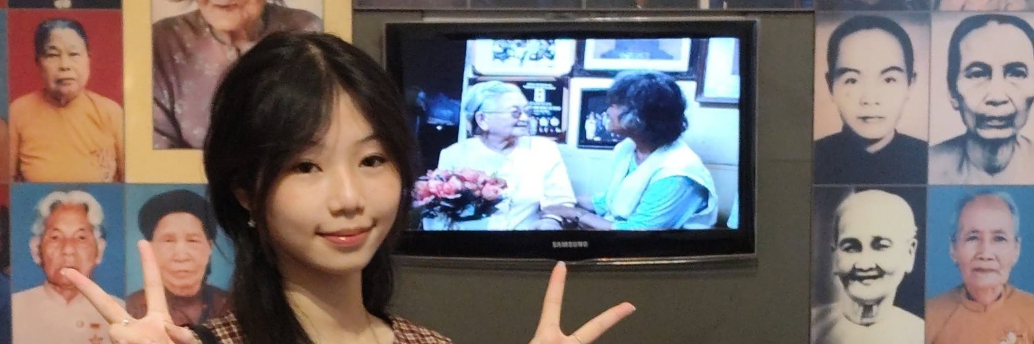 rosepeach24's profile banner image
